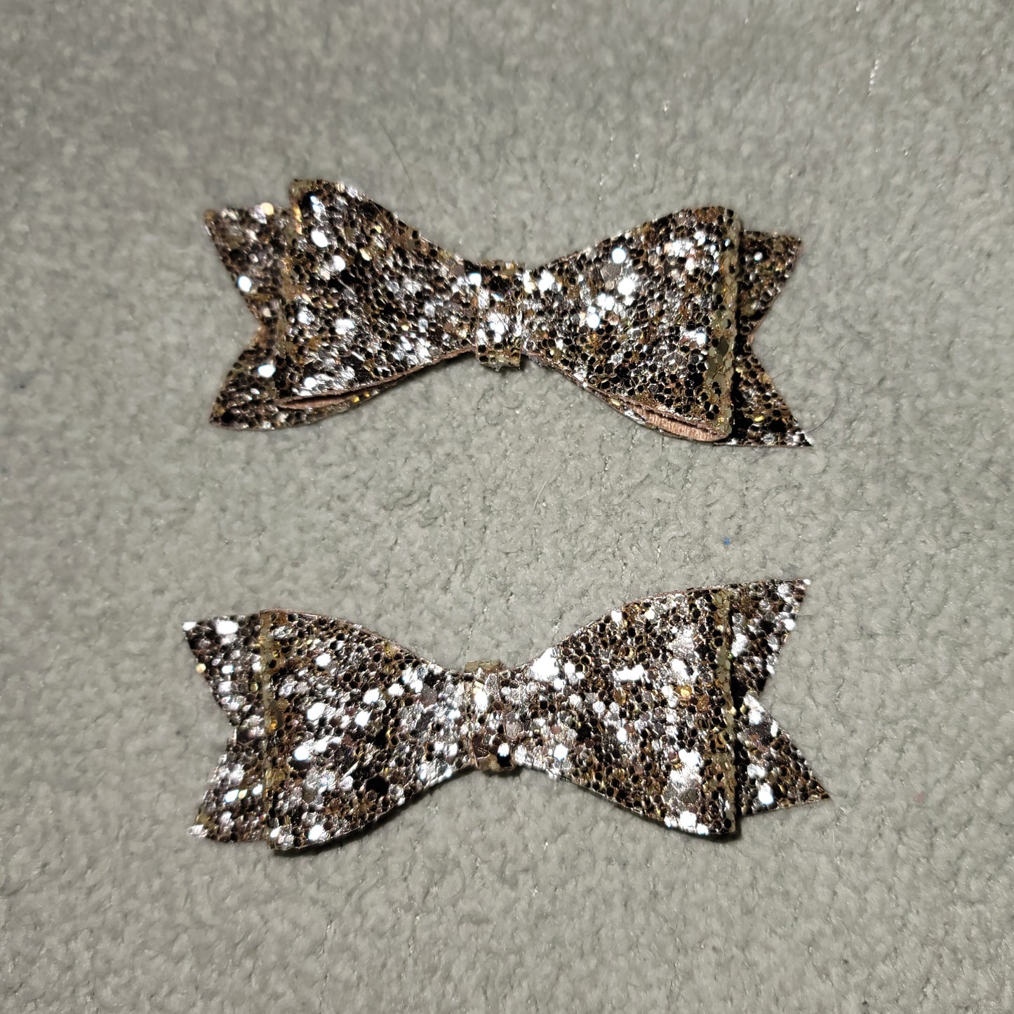 Gold Glitter Mini Bow Set