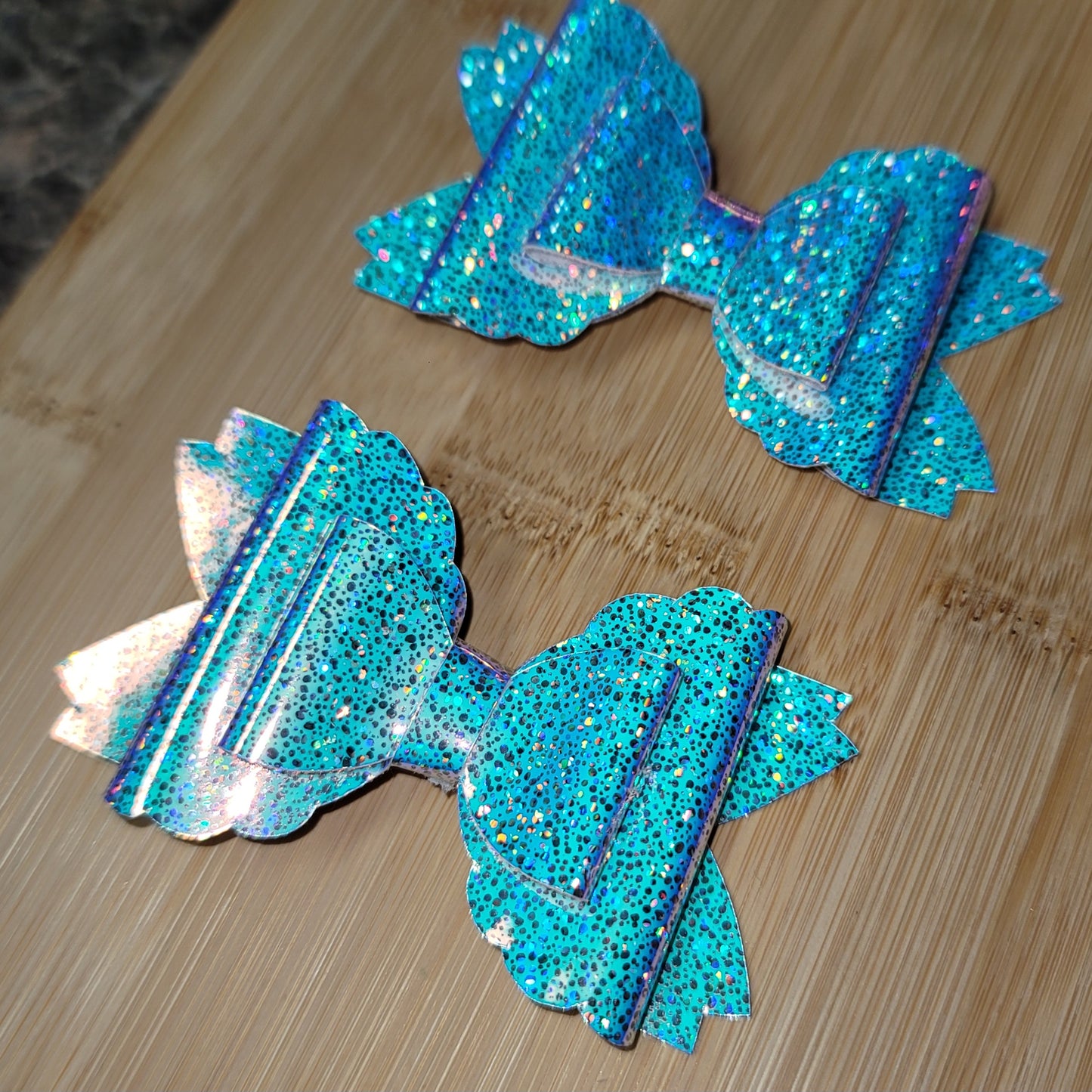 Irridescent Bailey Bow Set
