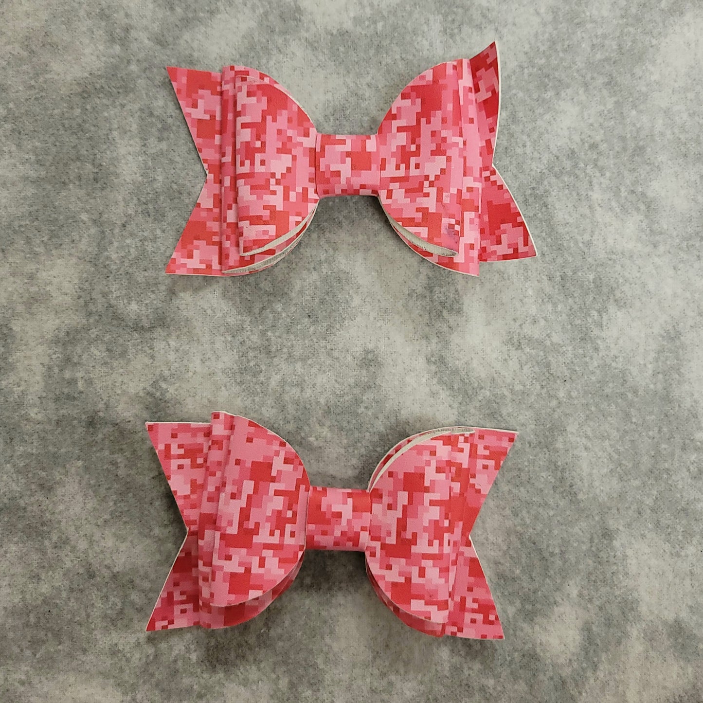 Pink Digital Camo Large Bow