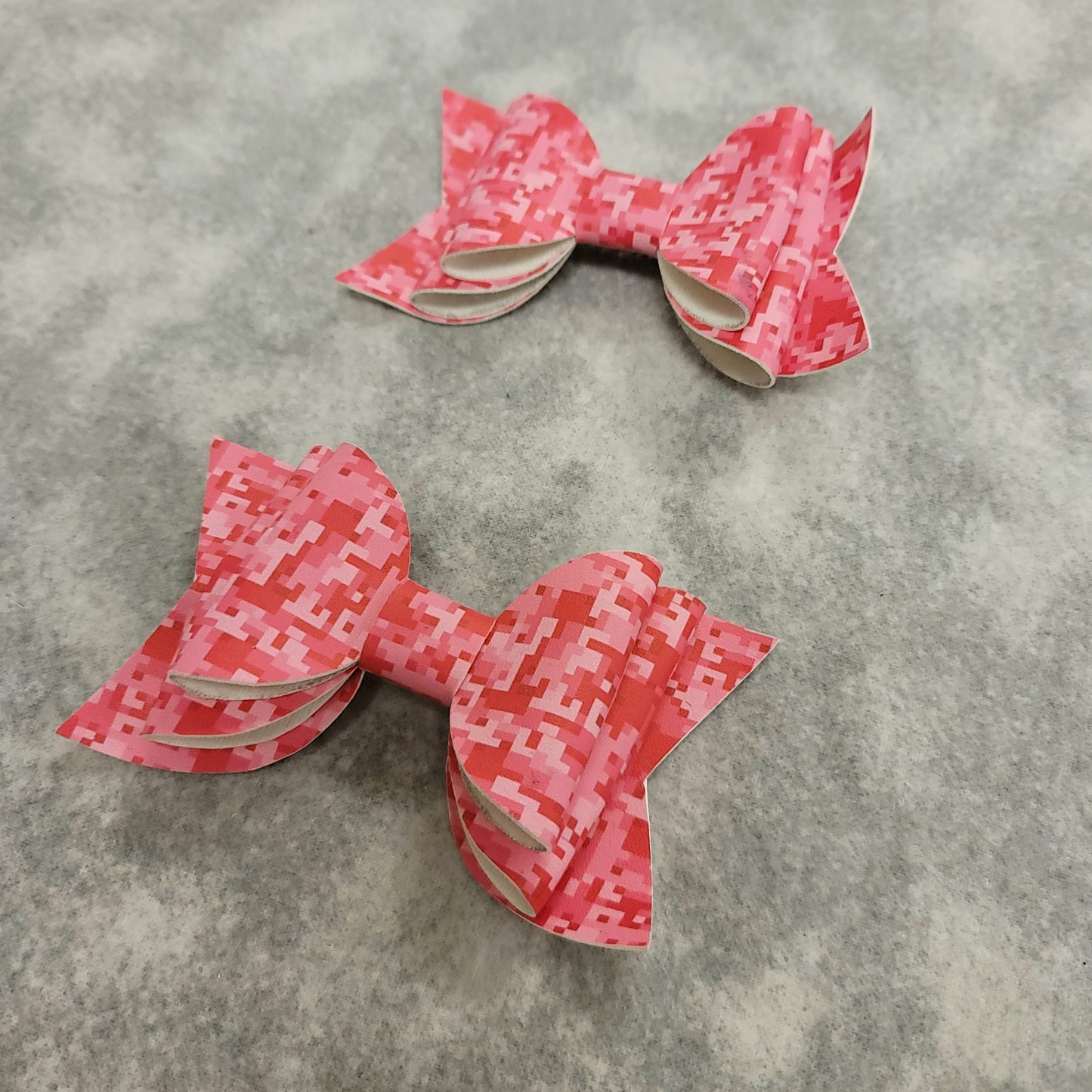 Pink Digital Camo Large Bow