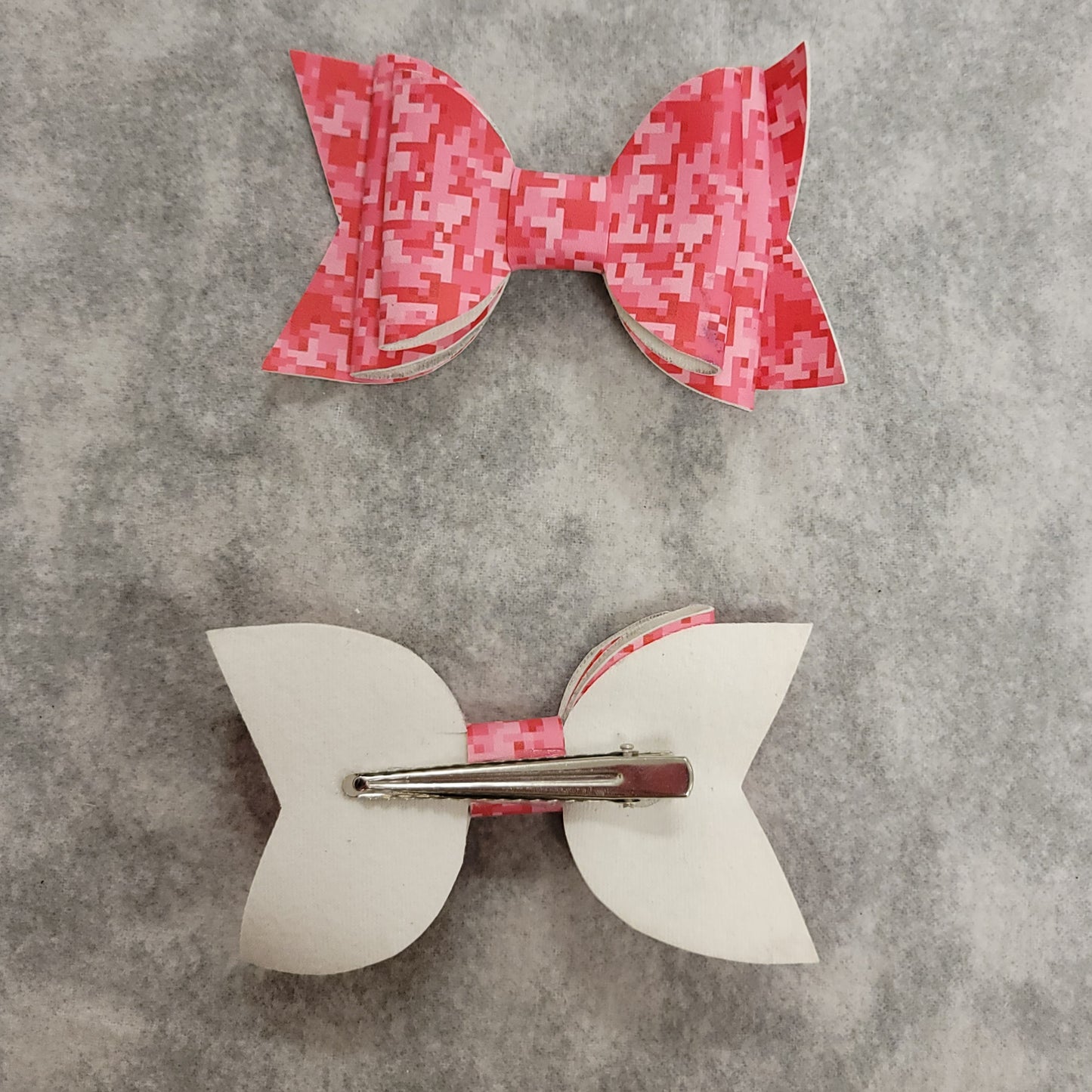 Pink Digital Camo Large Bow