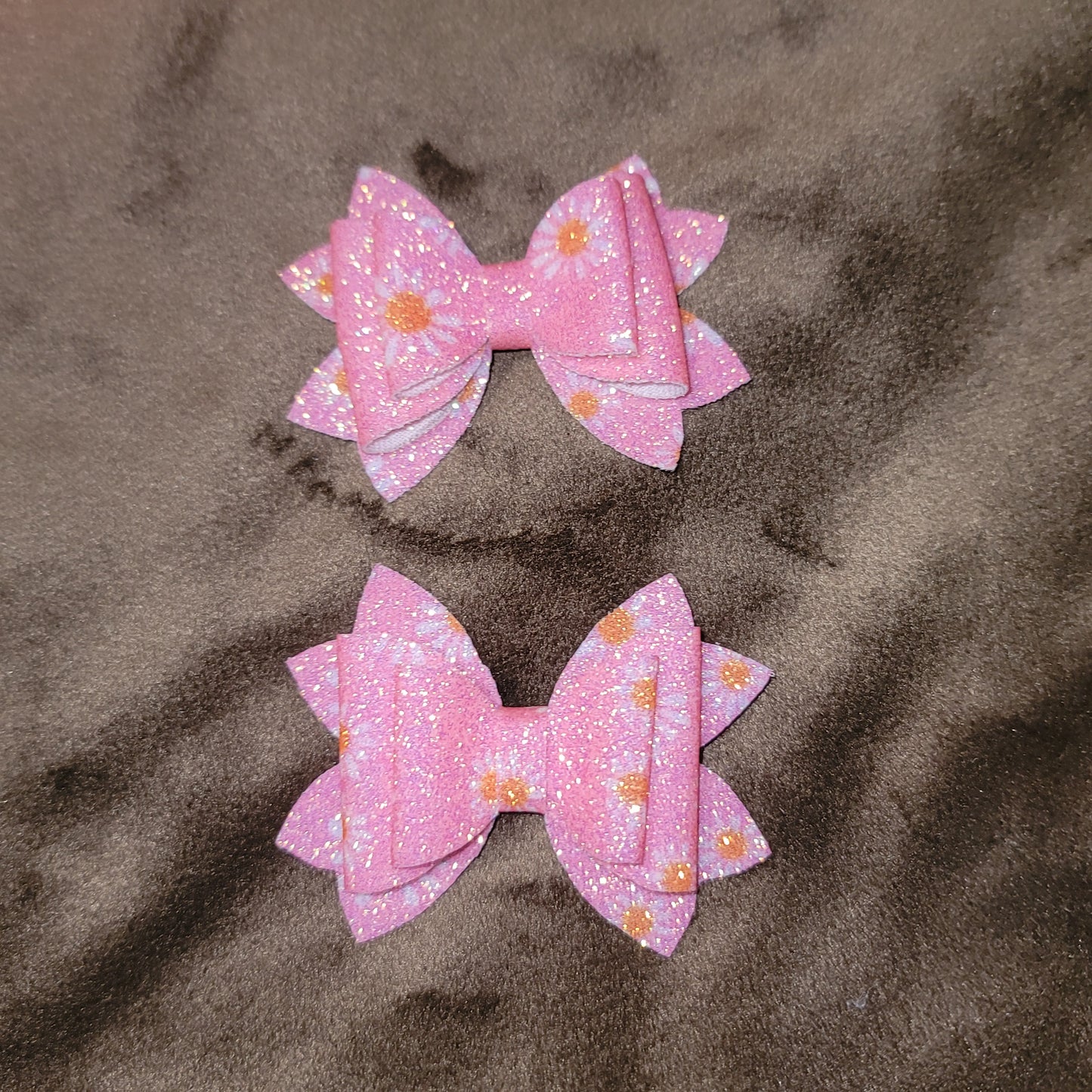 Hot Pink Glitter Daisy Lou Lou Bow Set