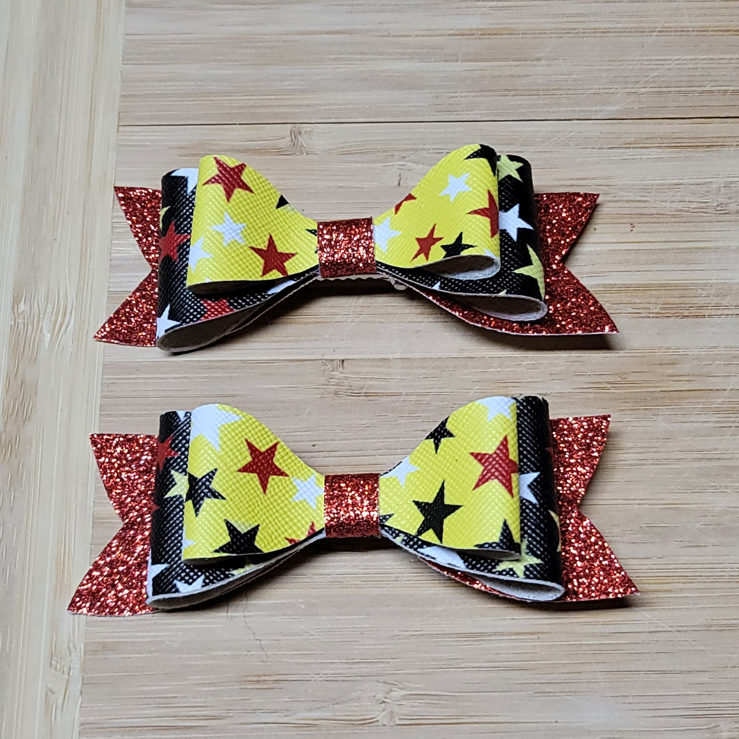 Red Glitter & Stars Small Bow Set