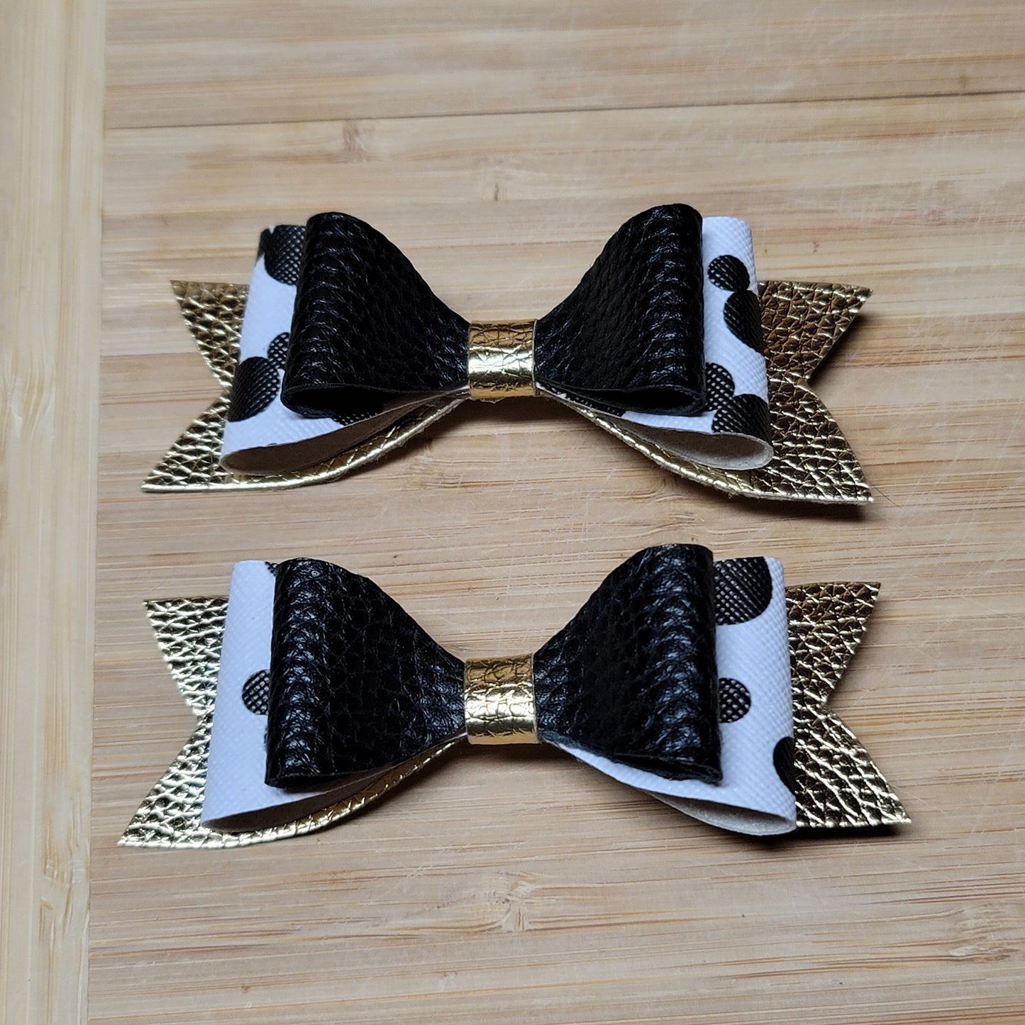 Black, Gold, Mickey Mouse Small Bow Set