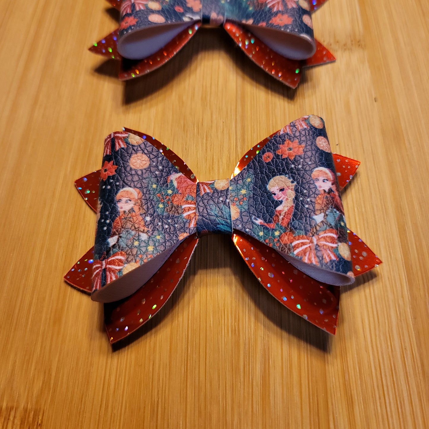 Frozen w/ Red Sparkle Bow