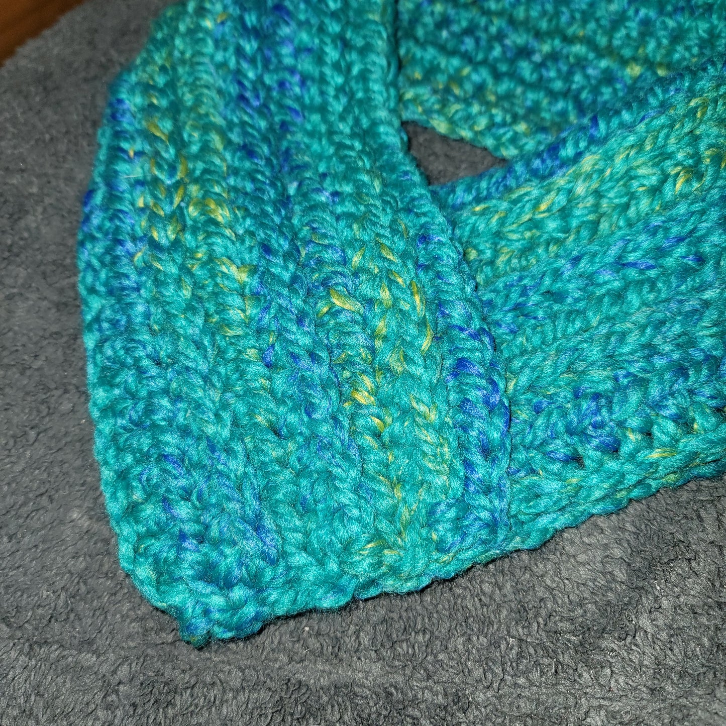 Braided Hearts Cowl