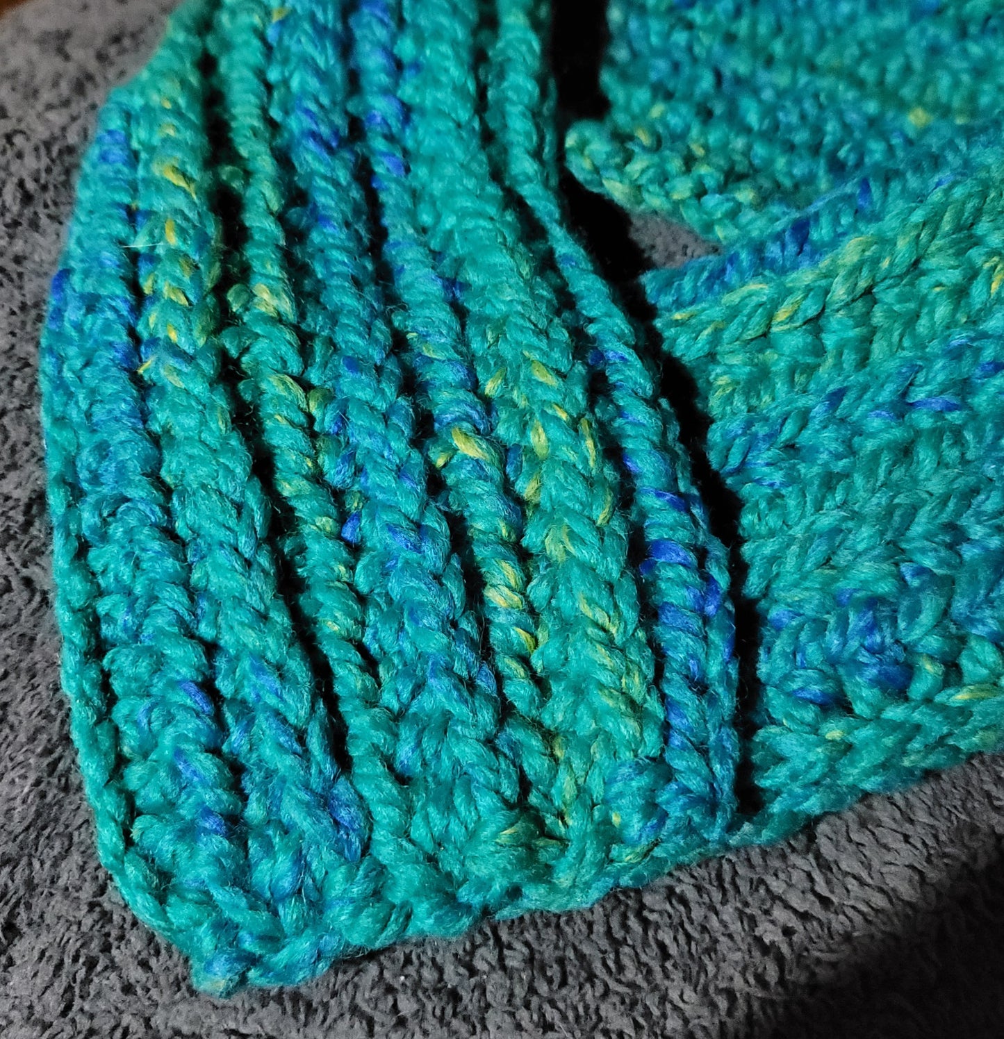Braided Hearts Cowl