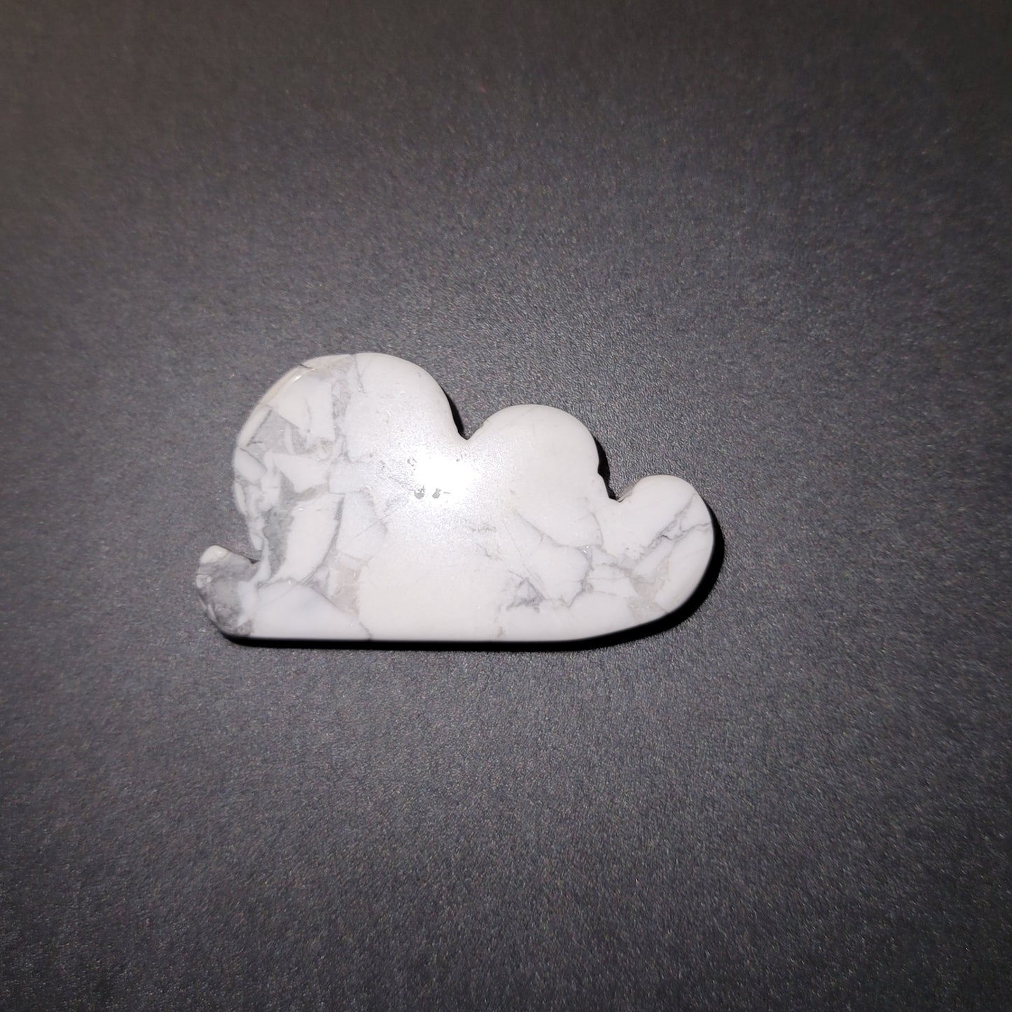 Howlite Cloud