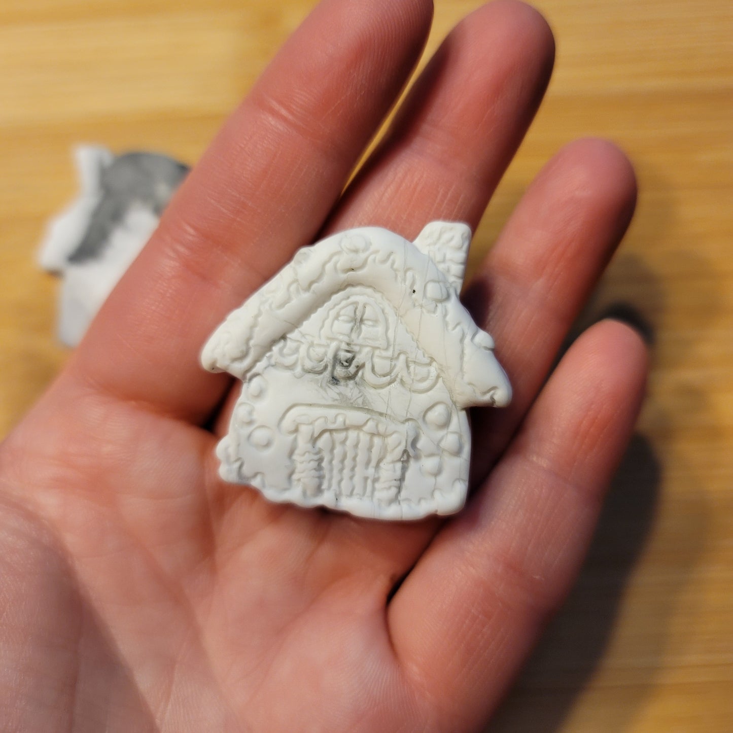 Howlite Gingerbread House