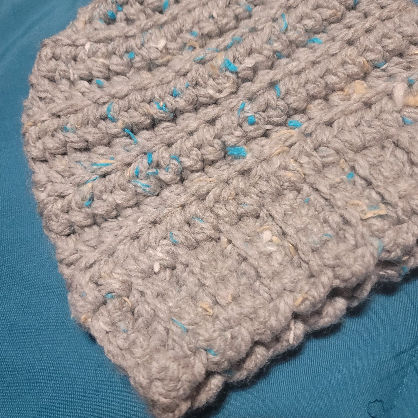 Child Green Bay Beanie- Light Gray Tweed