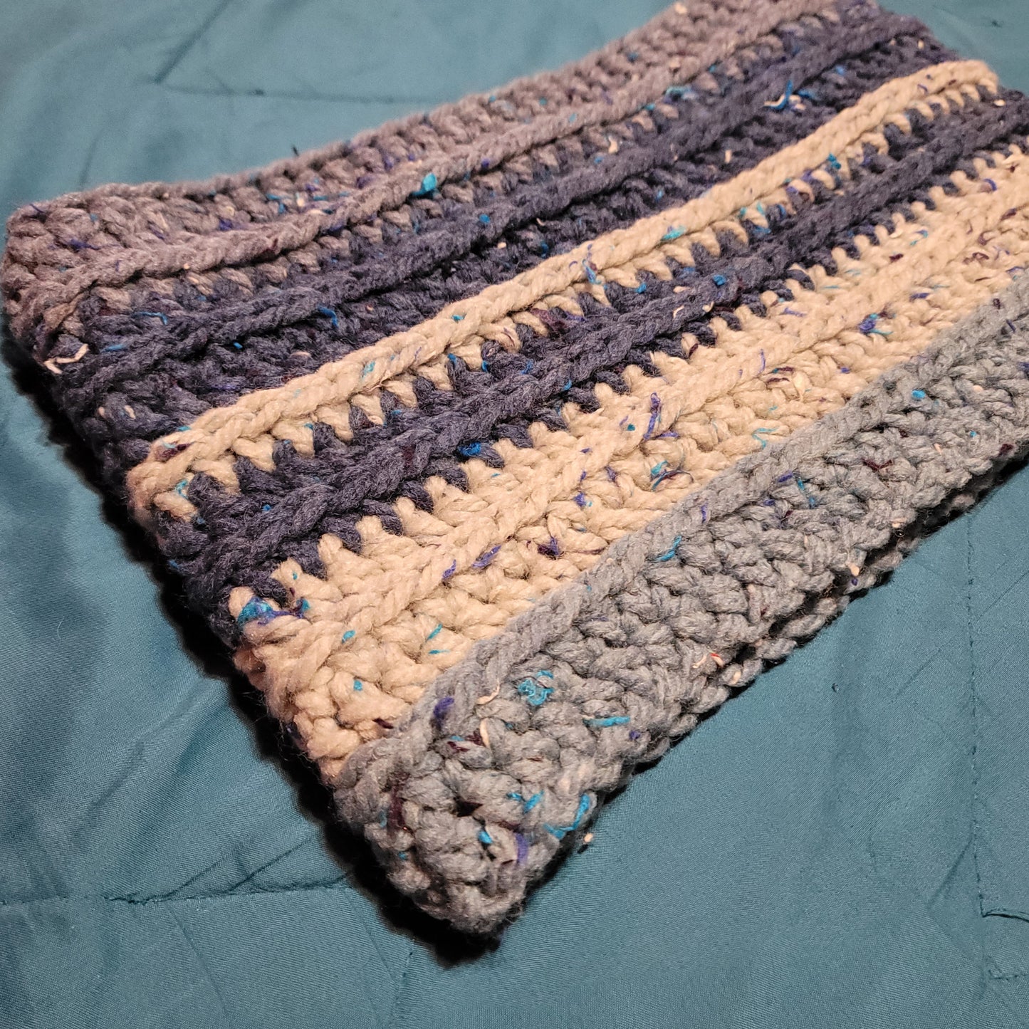Royal Ridge Cowl