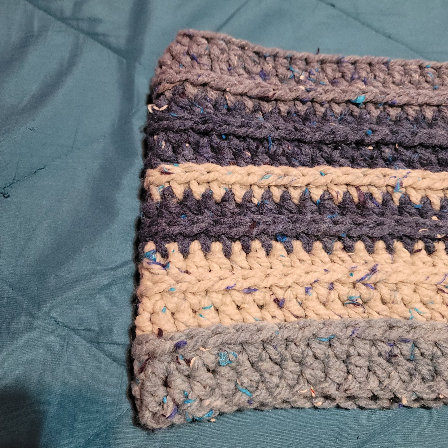 Royal Ridge Cowl