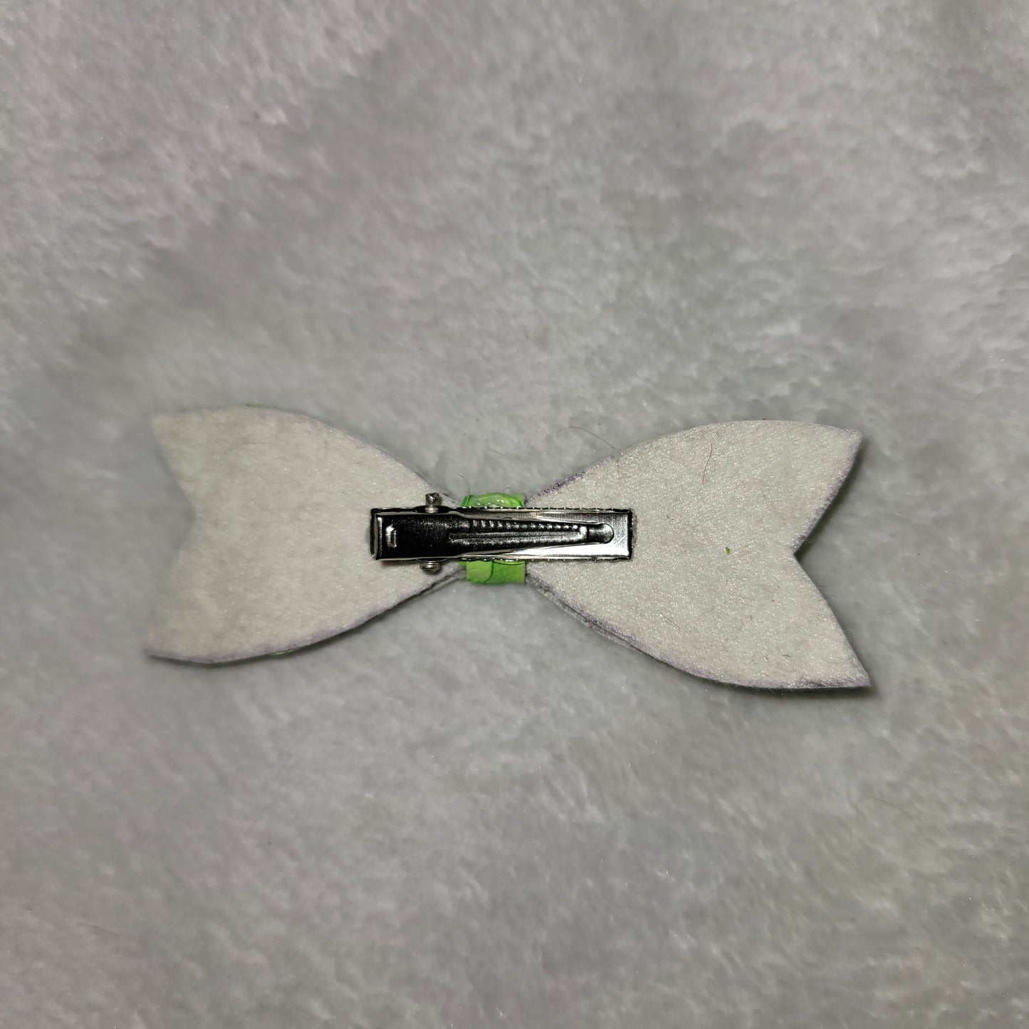 Lime Green Scales Small Bow