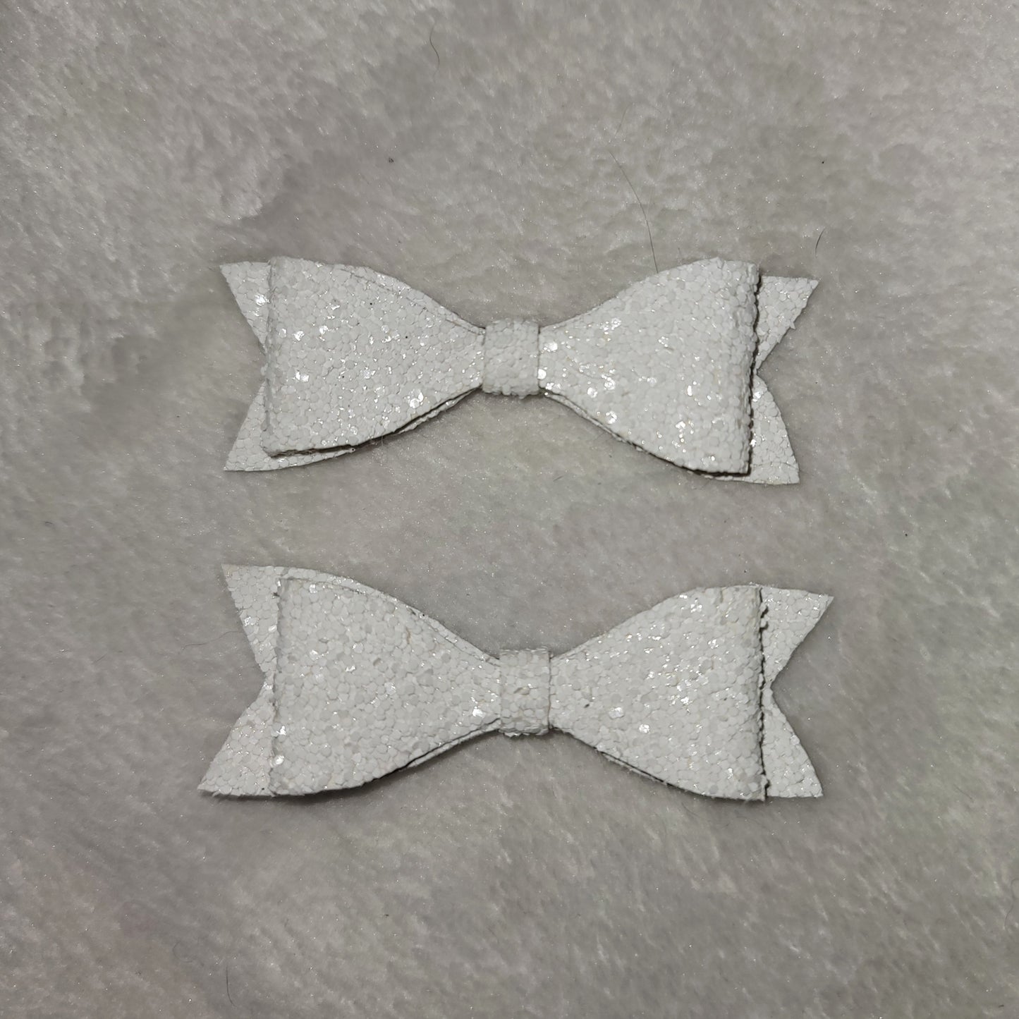 White Glitter Mini Bow Set