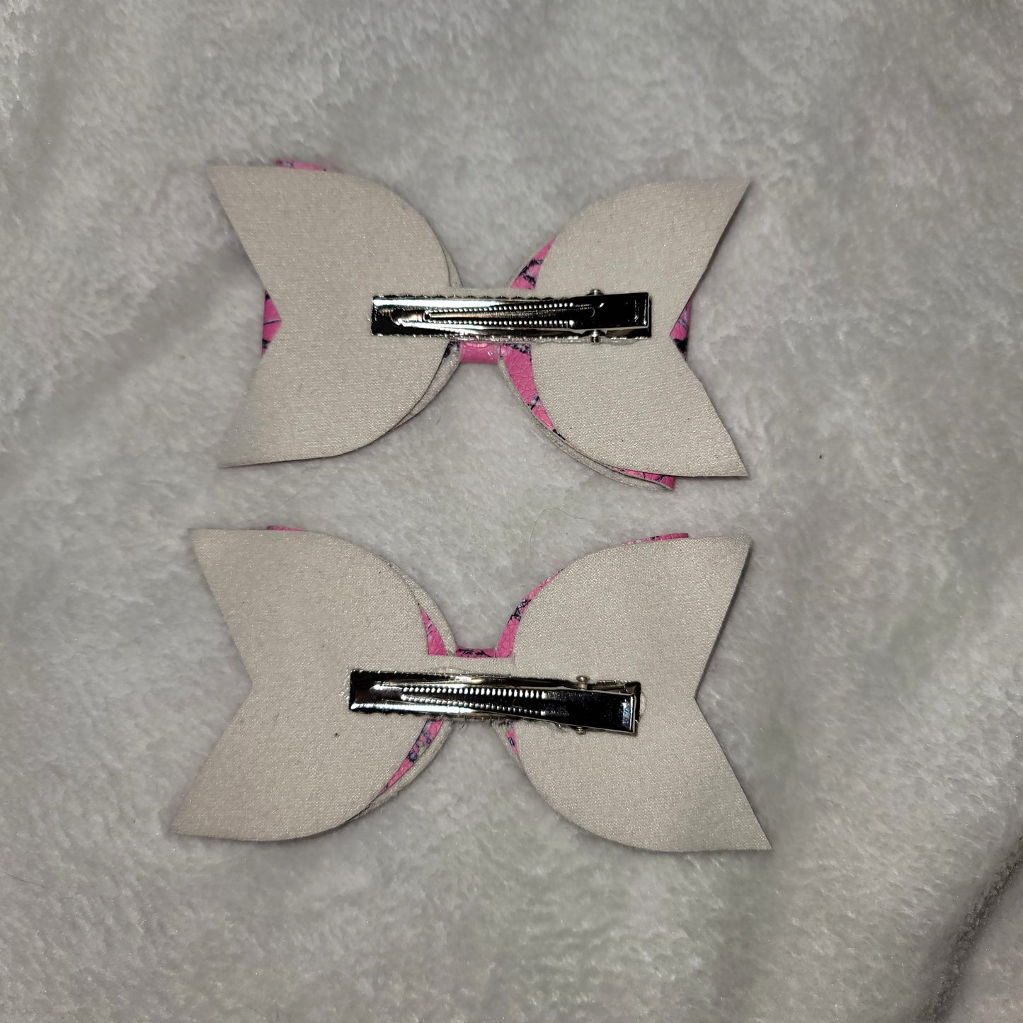 Pink Tree Camo Bow