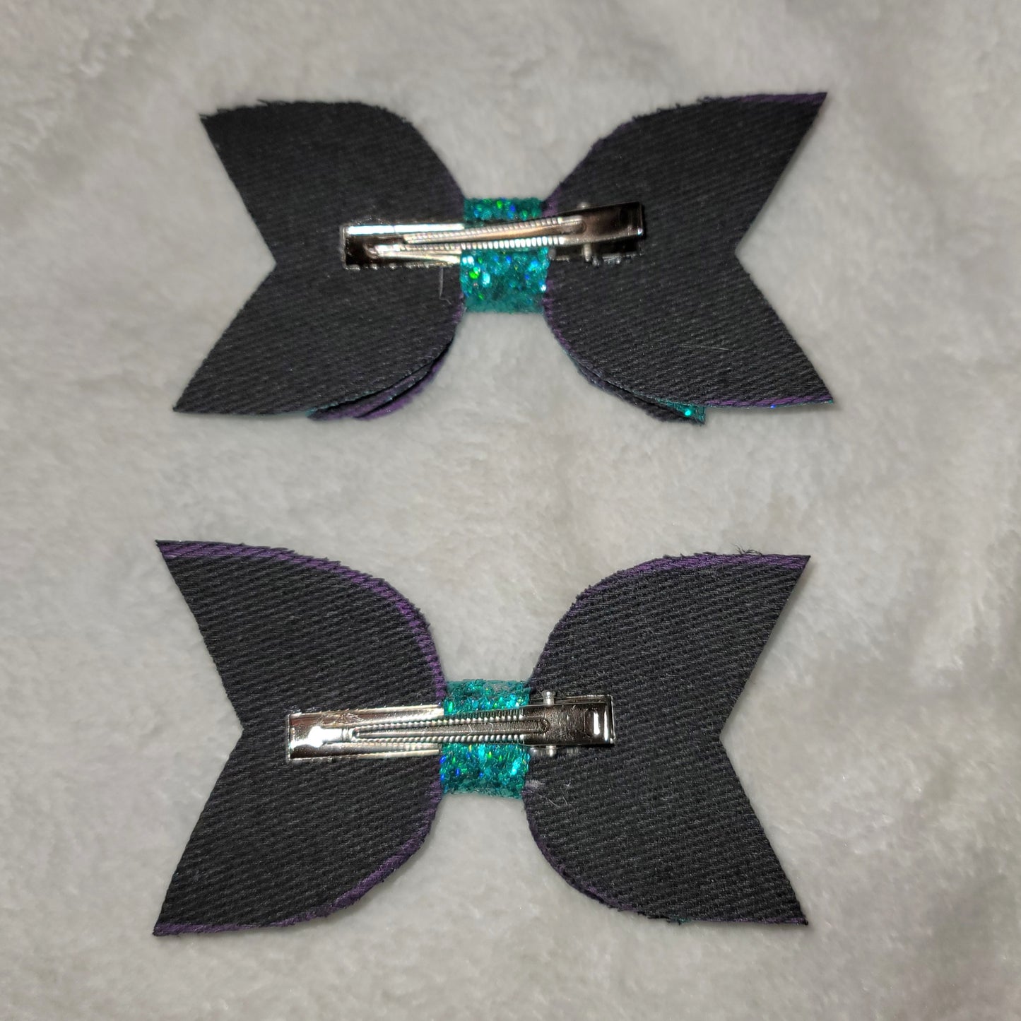Teal Glitter Bow