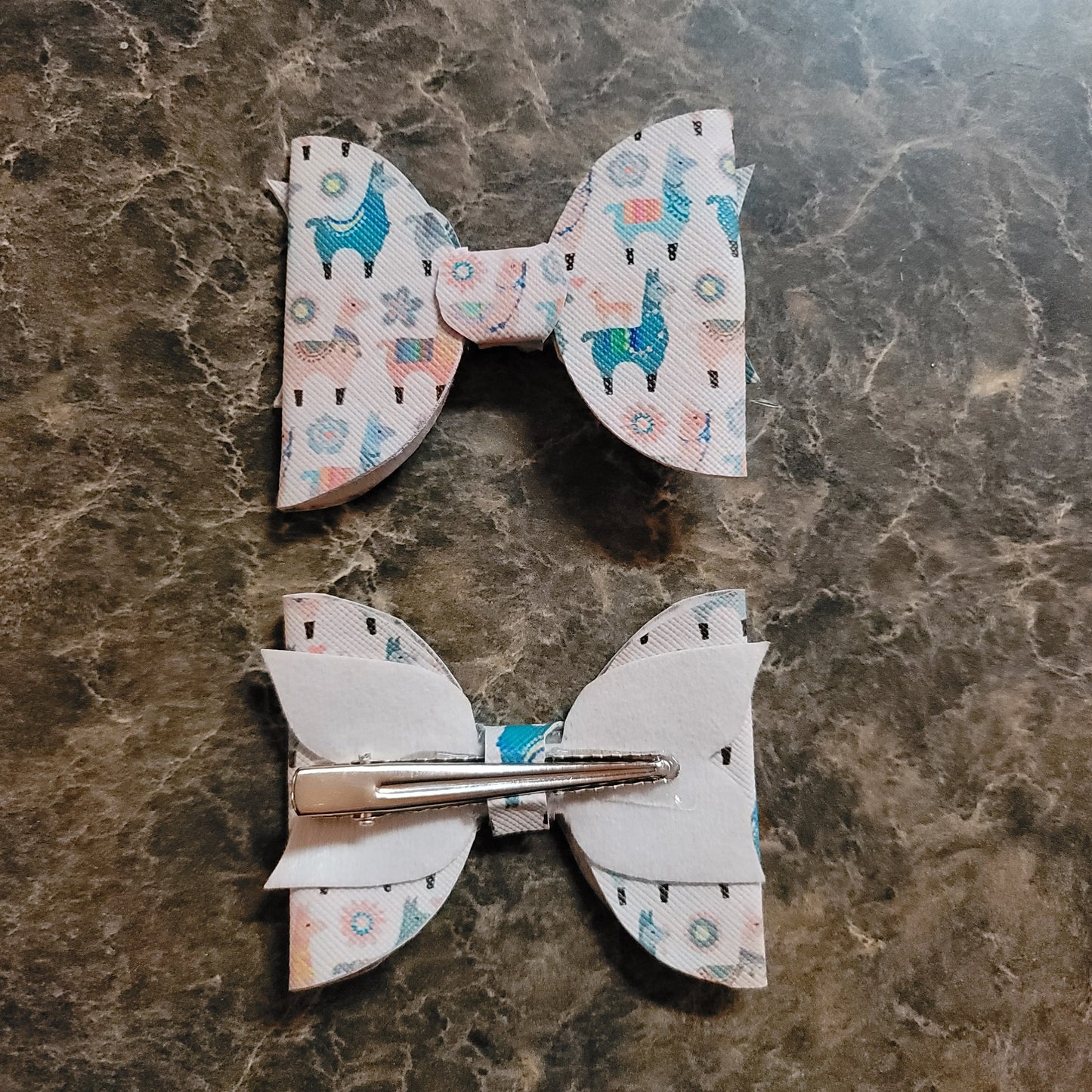 Llama Bow