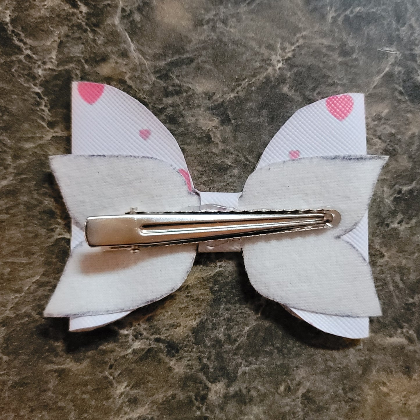 White Heart Print Bow