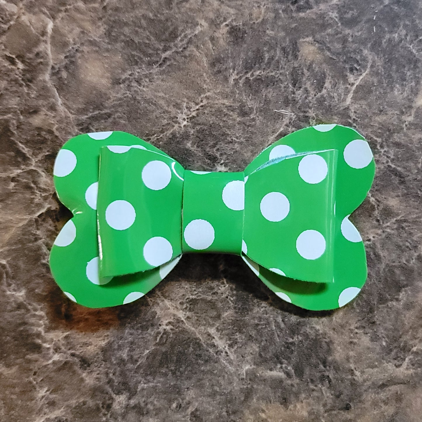 Green & White Polka Dot Heart Bow