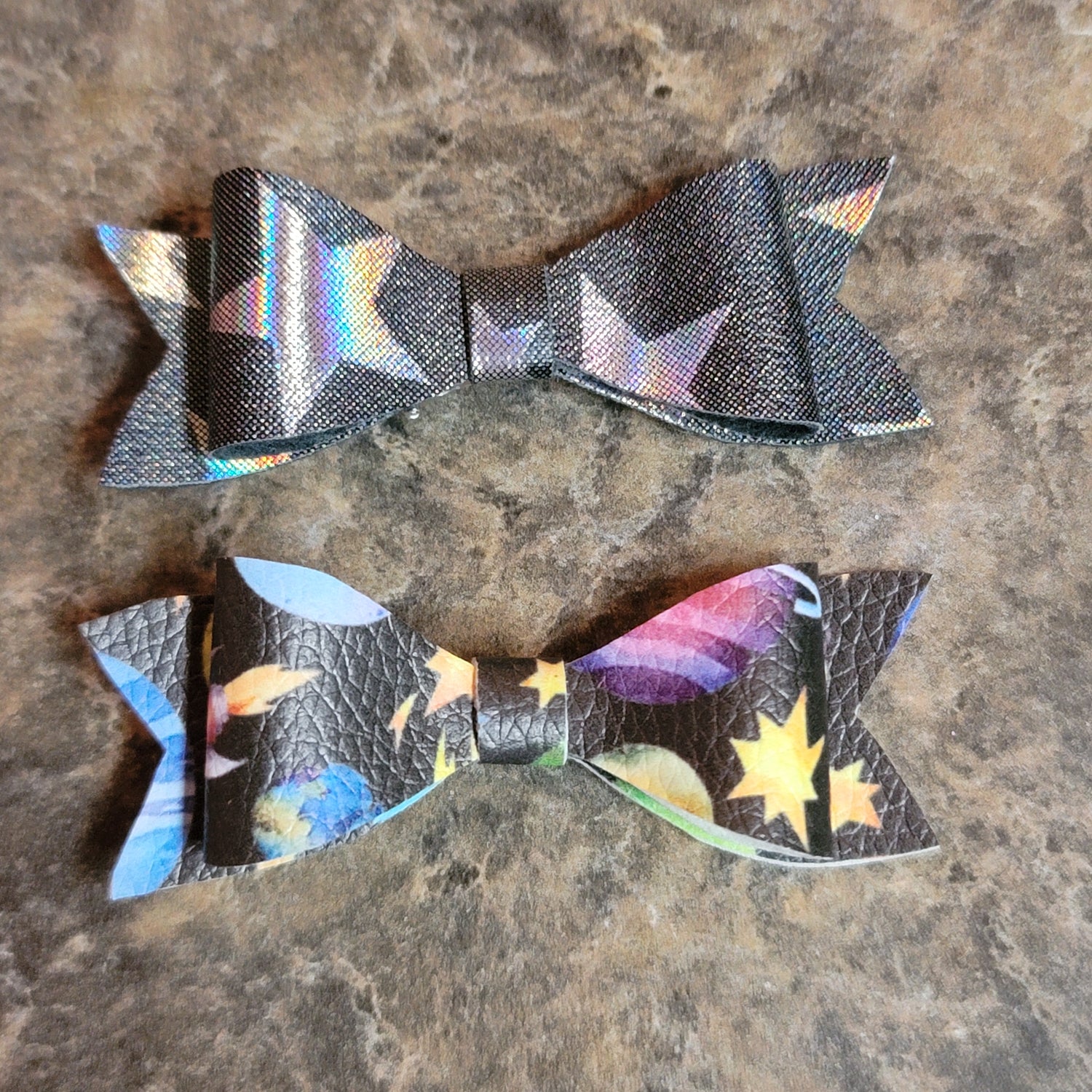 Mini Bow Singles