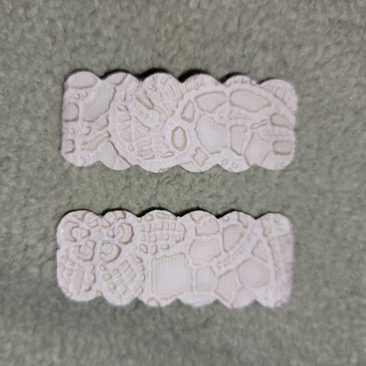 White Lace Texture Snap Clips