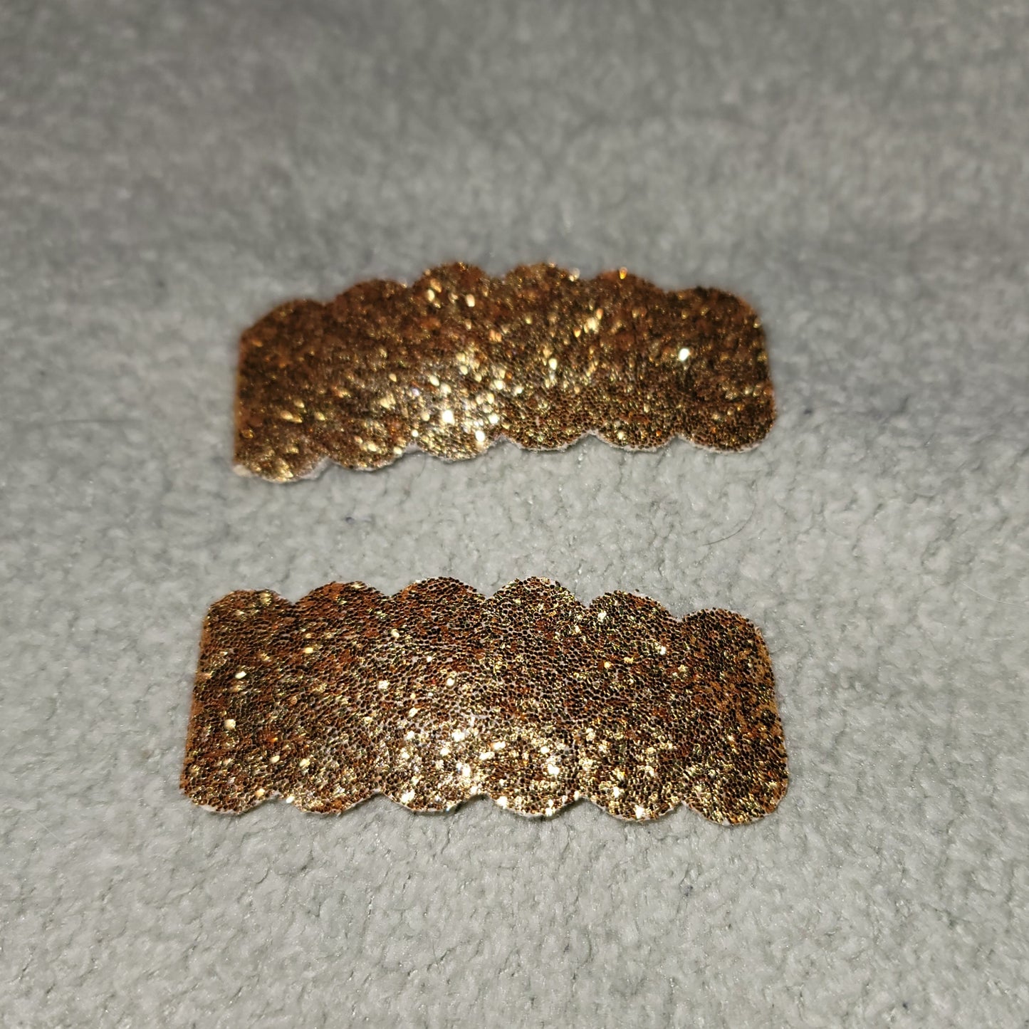 Gold Glitter Snap Clip Set