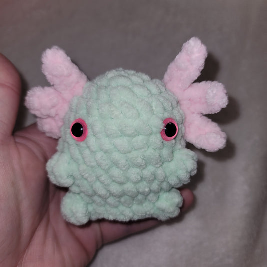 Mint & Pink Chunky Axolotol