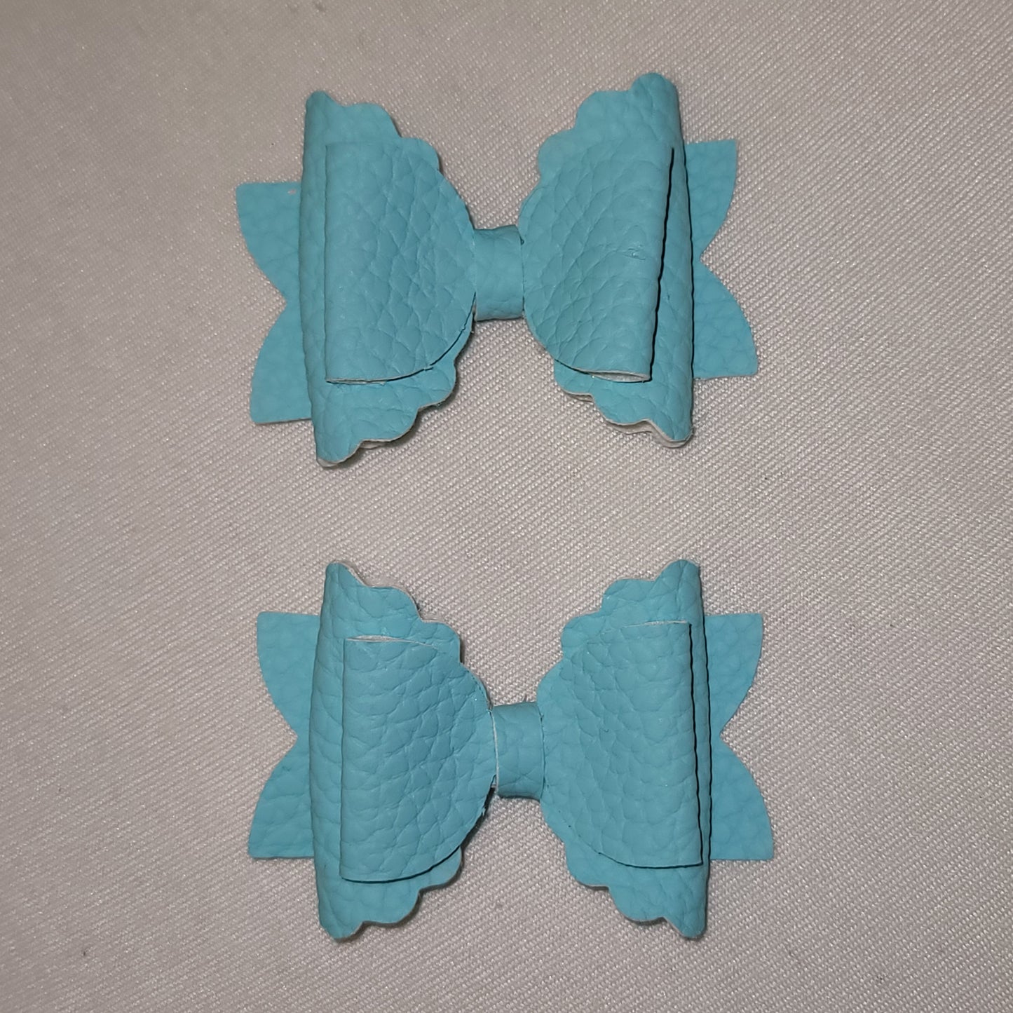 Light Blue Piggy Style Bow Set