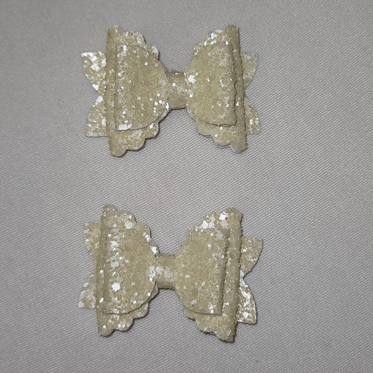 Cream Glitter Piggy Bow Set