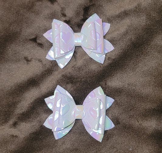 Iridescent Heart Lou Lou Bow Set