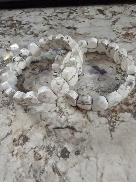 Chunky Howlite Bracelet