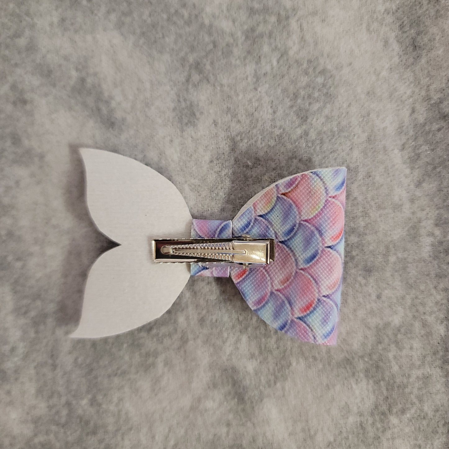 Pastel Print Scales Bow
