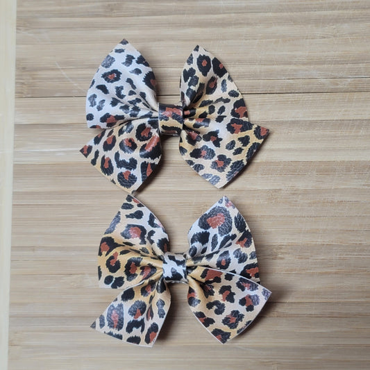 Candance Cheetah Print Bows