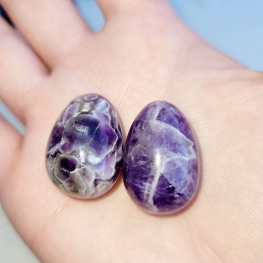 Chevron Amethyst Mini Egg