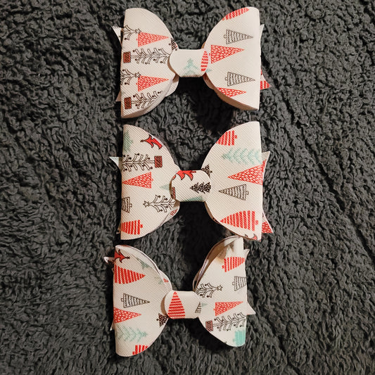 Medium Christmas Tree Print Bow