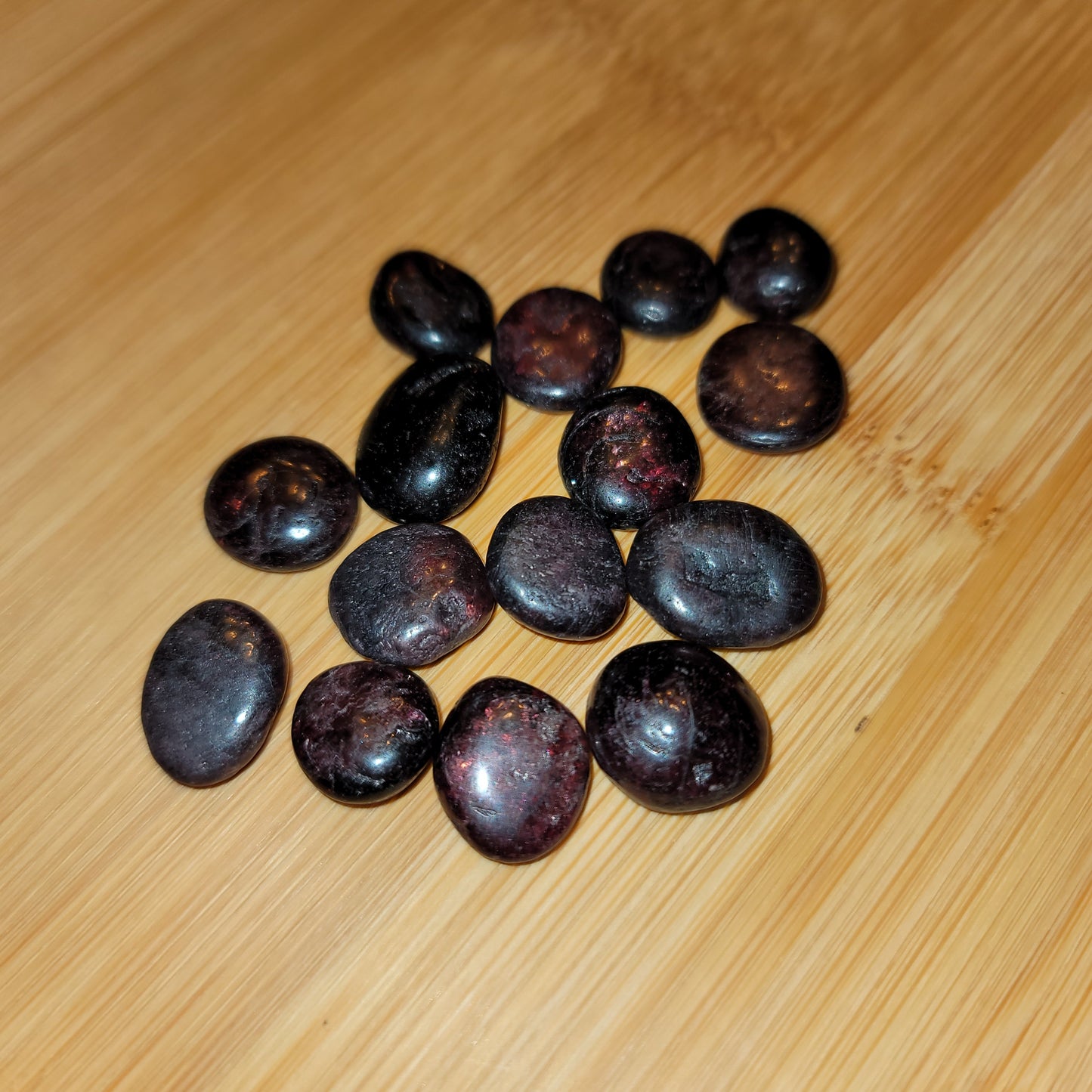 Small Garnet Tumbles