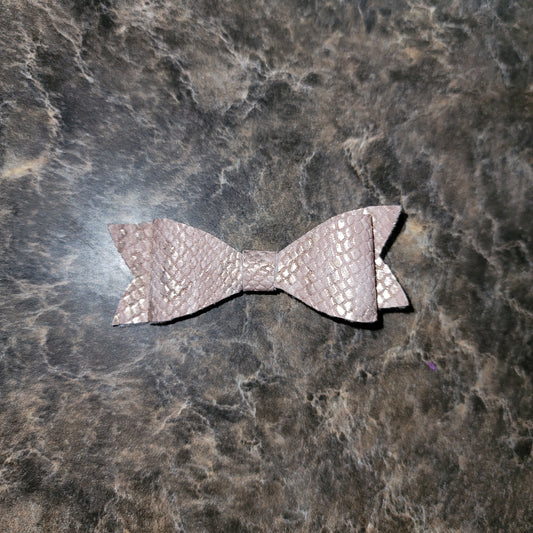 Champagne Textured Mini Bow
