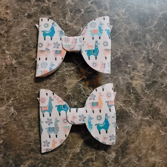 Llama Bow