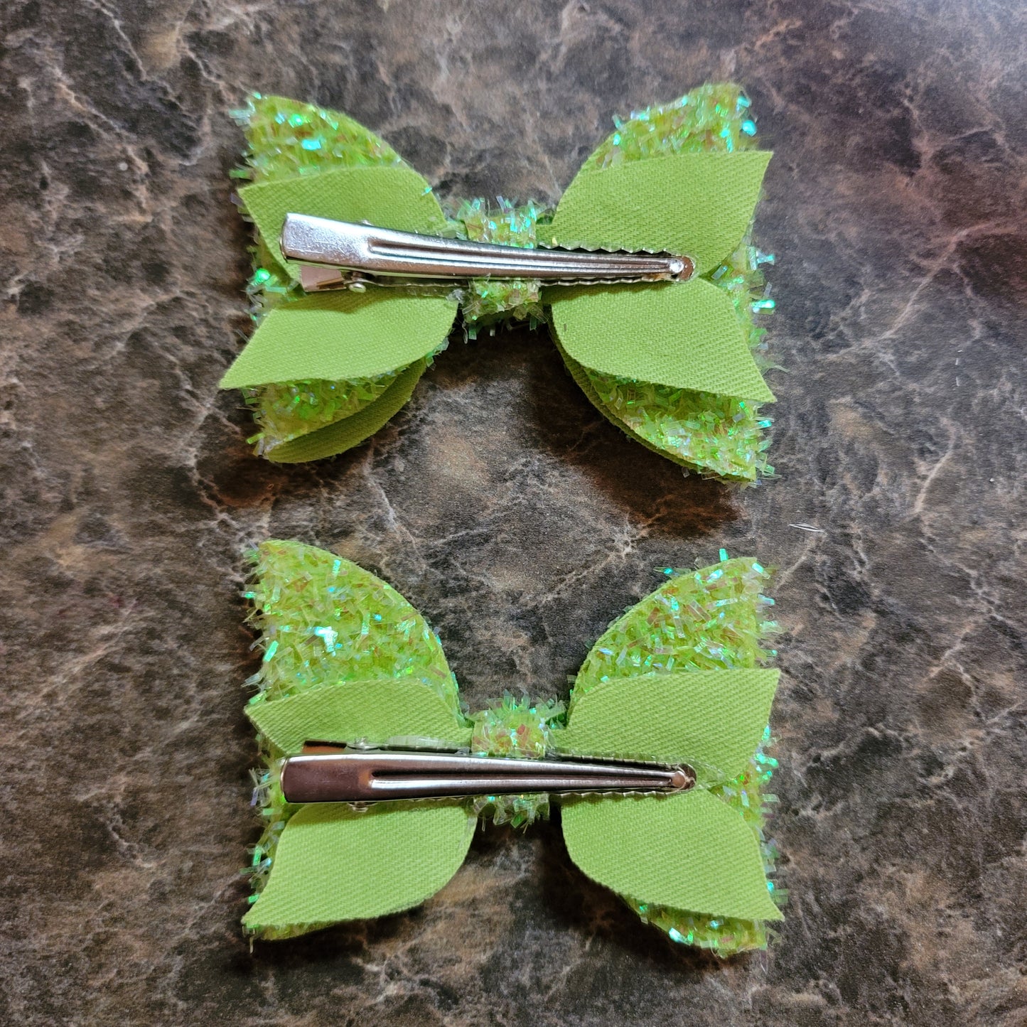 Light Green Tinsel Glitter Bow