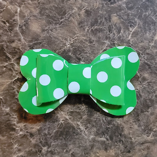 Green & White Polka Dot Heart Bow