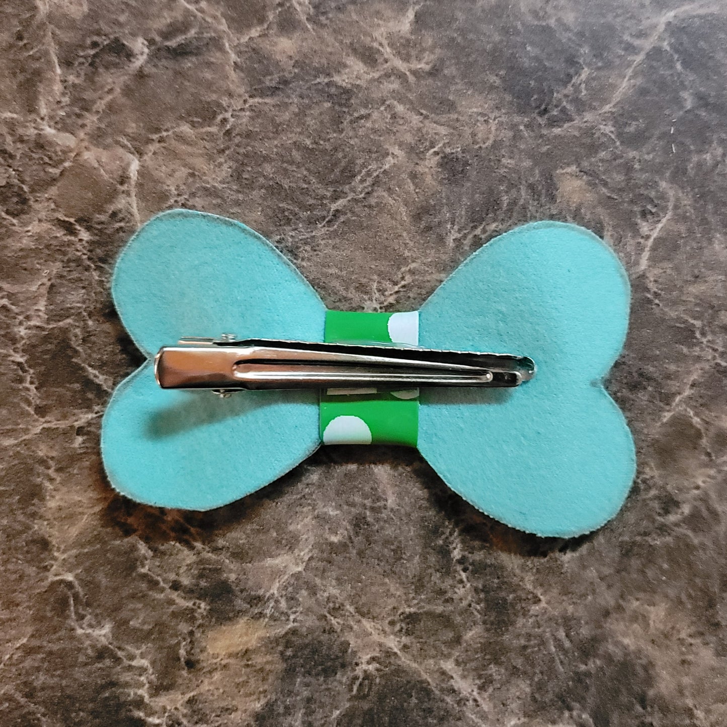 Green & White Polka Dot Heart Bow